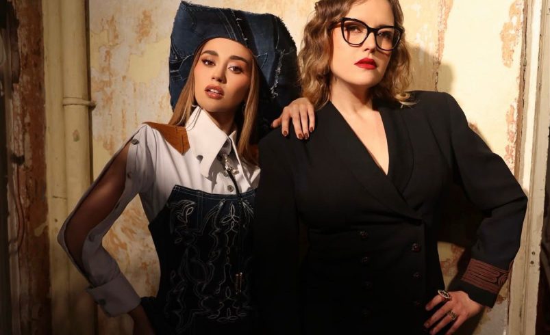 ¡CAROLINA ROSS PRESENTA “EL TARGET”, SU NUEVO SENCILLO JUNTO A DENISE GUTIÉRREZ!