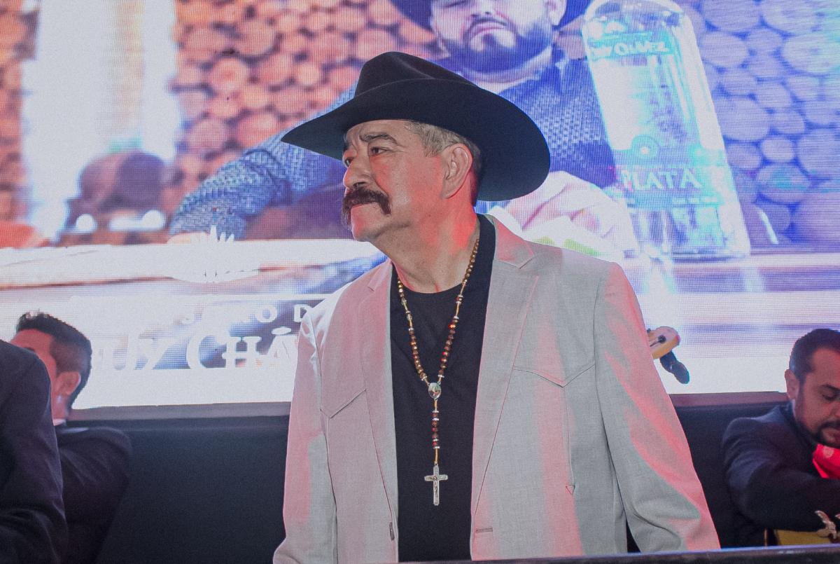 ICONOS rinde homenaje a la leyenda Chuy Chávez en Arandas, Jalisco