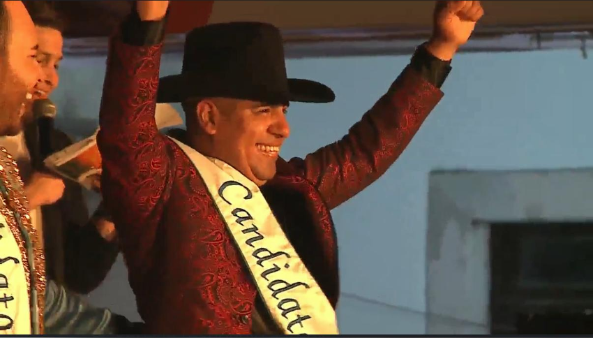 JAVIER OSUNA  “CHIRAS” SE CORONA COMO REY DE LA ALEGRÍA DEL CARNAVAL DE MAZATLÁN 2026